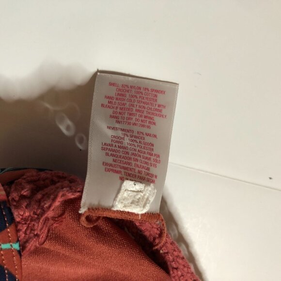 Xhilaration Floral Triangle Removable Cups Bikini Top Crochet Brown Pink S - Picture 4 of 4